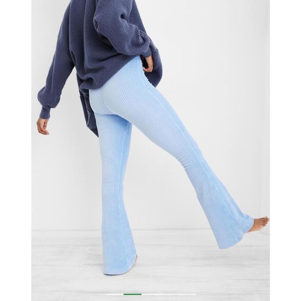 Aerie Groove On Sky Blue Velour Ribbed High Waisted Flare Pants- Size Large - Picture 3 of 9